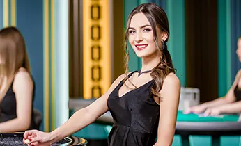 Bước 3: Đăng nhập và Bắt đầu chơi